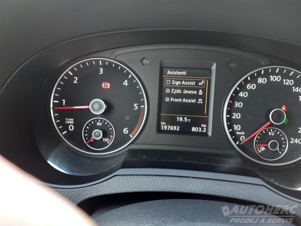 Volkswagen Sharan 2.0 TDI 4X4 DSG 7 MÍST.