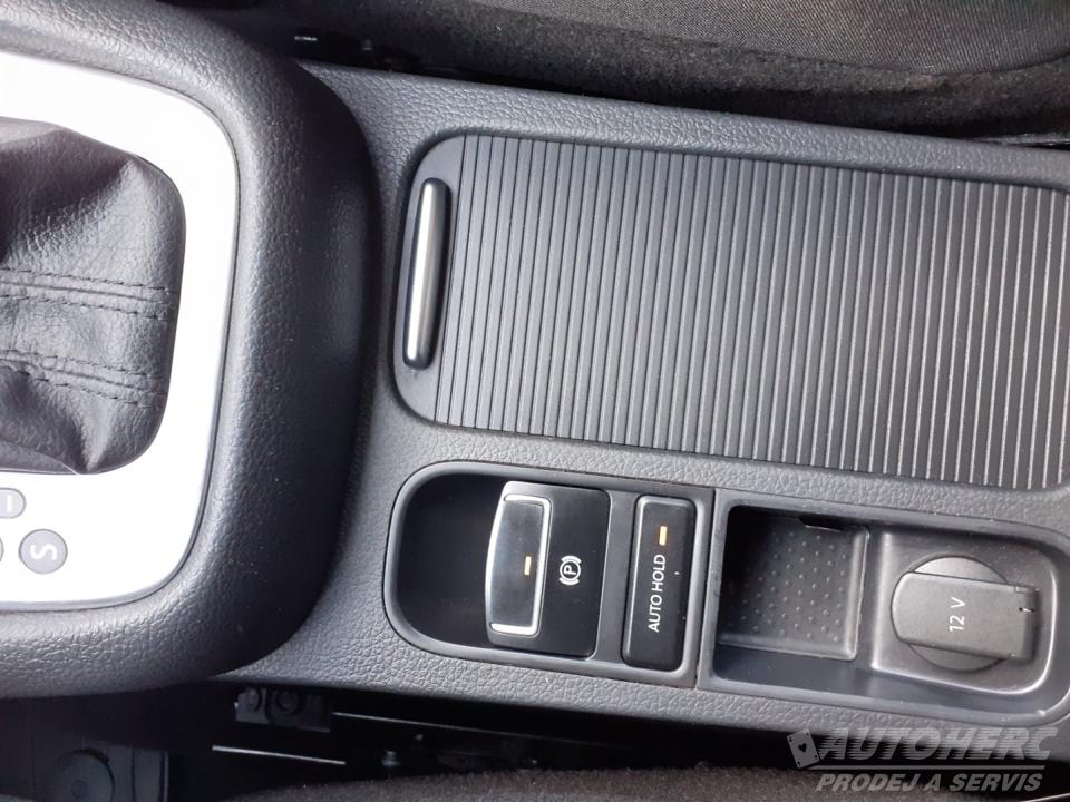 Volkswagen Sharan 2.0 TDI 4X4 DSG 7 MÍST.