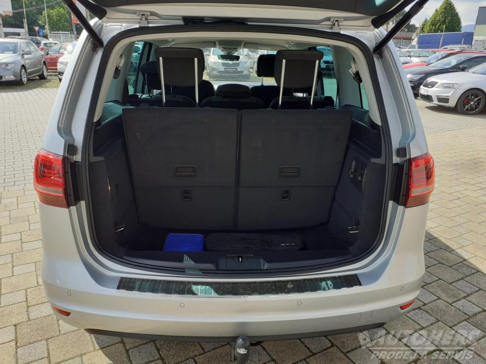 Volkswagen Sharan 2.0 TDI 4X4 DSG 7 MÍST.