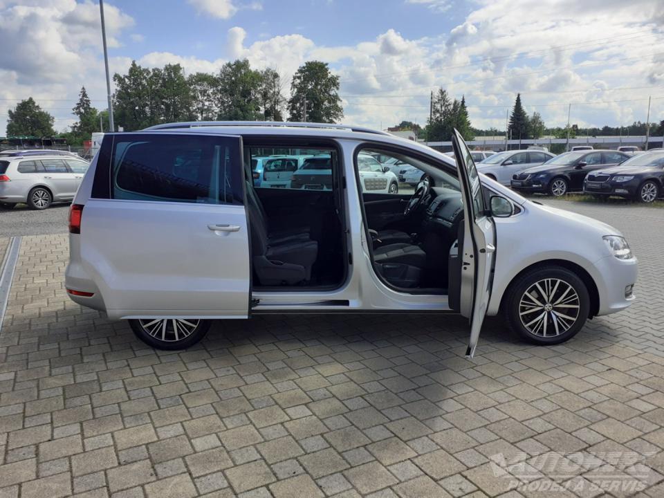 Volkswagen Sharan 2.0 TDI 4X4 DSG 7 MÍST.